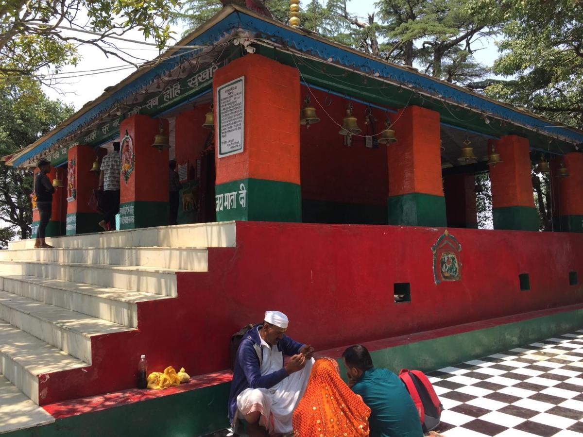 Katyuri Kings Divine Homestay- Babaji'S Cave Dwarahat 外观 照片