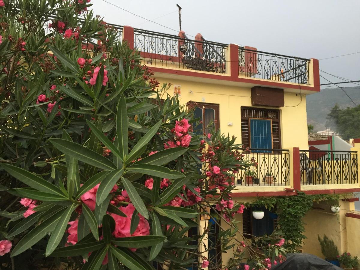 Katyuri Kings Divine Stay- Babaji'S Cave Dwarahat 外观 照片