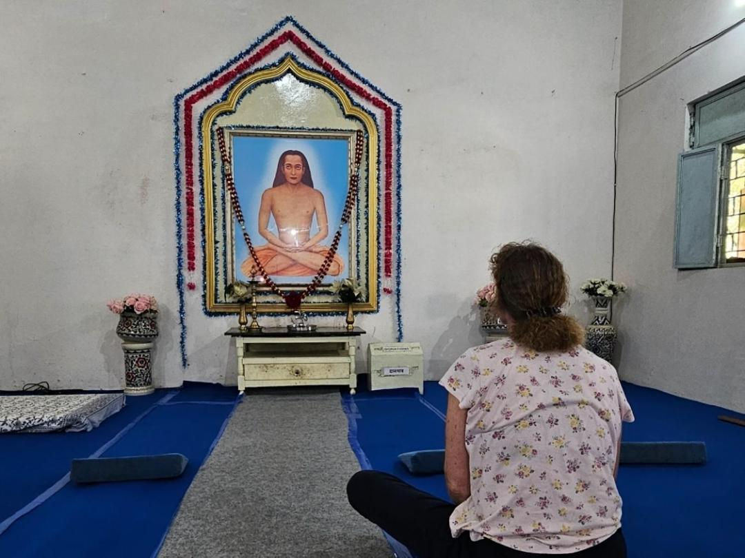 Katyuri Kings Divine Stay- Babaji'S Cave Dwarahat 外观 照片